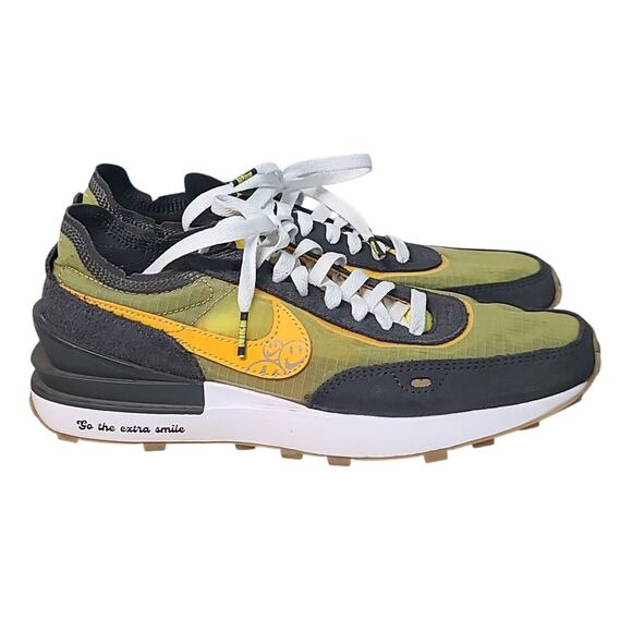 Nike Waffle One SE Go The Extra Smile Shoe Size 7 - Picture 1 of 10